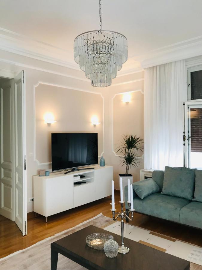 Knez Sima Jacuzzi, 3 Bedrooms, Balcony In Stari Grad Belgrad Exteriör bild