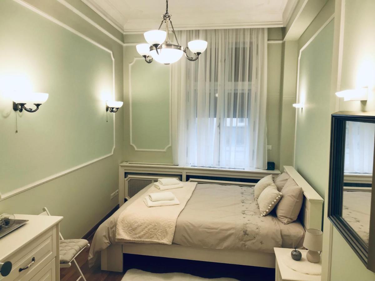 Knez Sima Jacuzzi, 3 Bedrooms, Balcony In Stari Grad Belgrad Exteriör bild